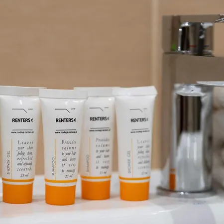 Nowy Swiat W Centrum Warszawy By Renters Apartamento Varsóvia