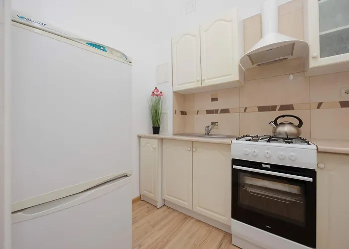 Nowy Swiat W Centrum Warszawy By Renters