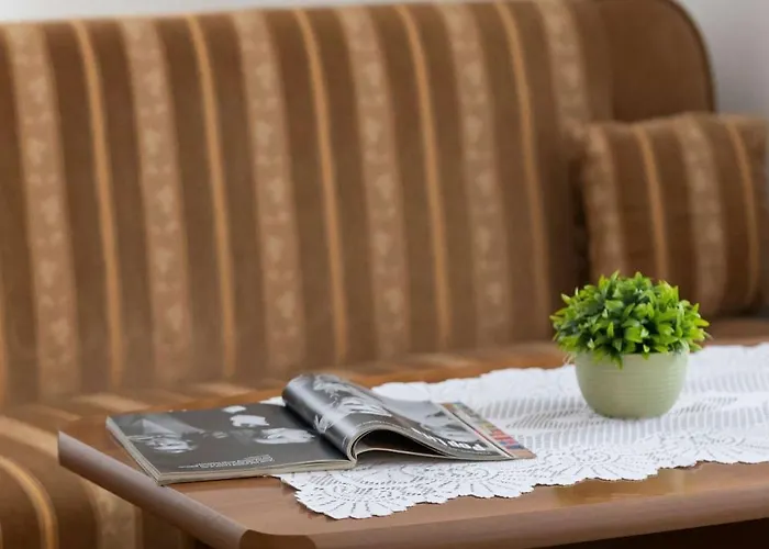 شقة Nowy Swiat W Centrum Warszawy By Renters *