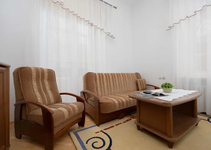 Nowy Swiat W Centrum Warszawy By Renters شقة وارسو