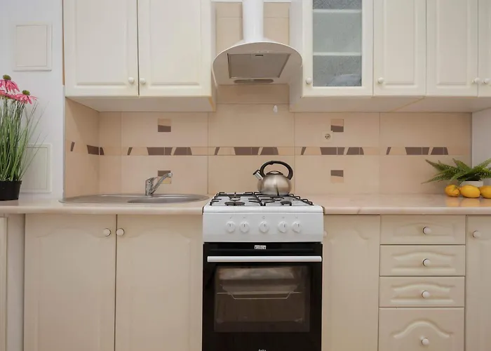 شقة Nowy Swiat W Centrum Warszawy By Renters وارسو