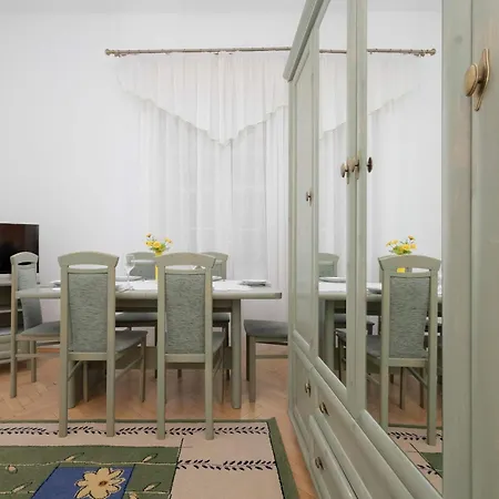 Apartment Nowy Swiat W Centrum Warszawy By Renters *