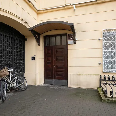 Nowy Swiat W Centrum Warszawy By Renters Appartement Warschau